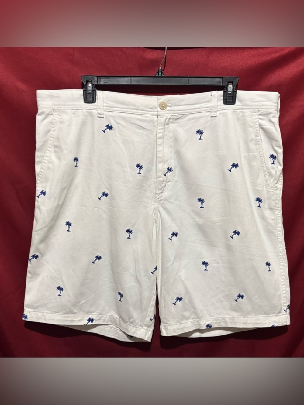 White Shorts with Blue Palm Tree Embroidery